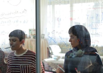 اکران «زن و بچه» به تعویق افتاد