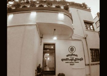 میزبانی عمارت نوفل لوشاتو از ۷ نمایش