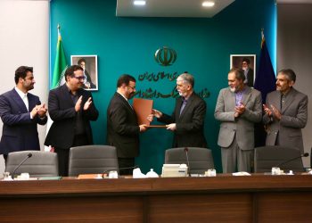 جشنواره جهانی فیلم فجر به شیراز رسید